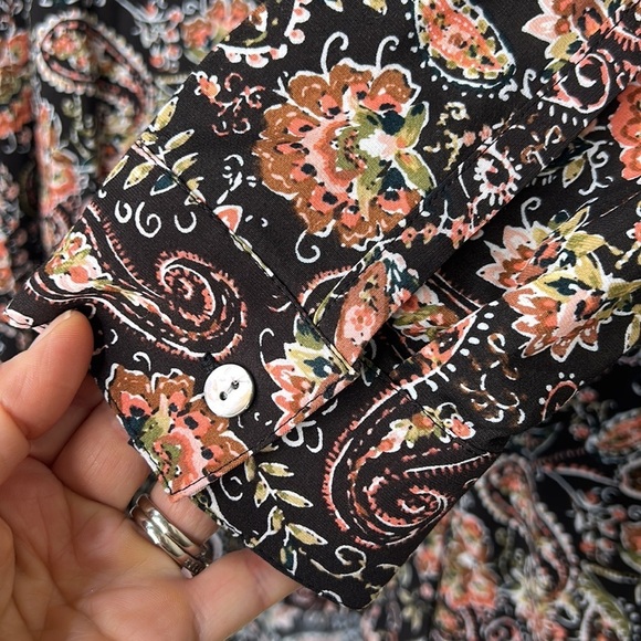 J. JILL Paisley Print Button Down Long Sleeve Tunic Size Large - Picture 9 of 16